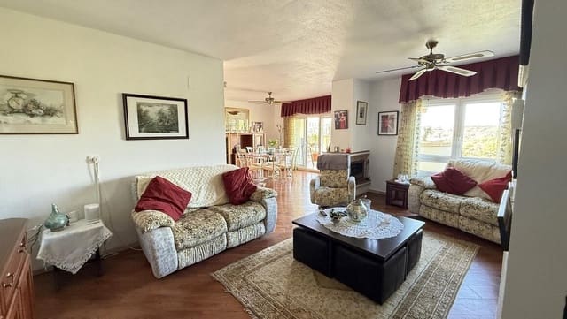 5 Zimmer Villa zu verkaufen in Las Ramblas Golf, Orihuela mit Pool Garage - 635.000 € (Ref: 10172582)