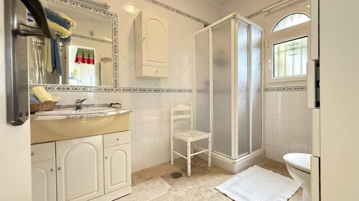 5 Zimmer Villa zu verkaufen in Las Ramblas Golf mit Pool Garage - 635.000 € (Ref: 10172582)