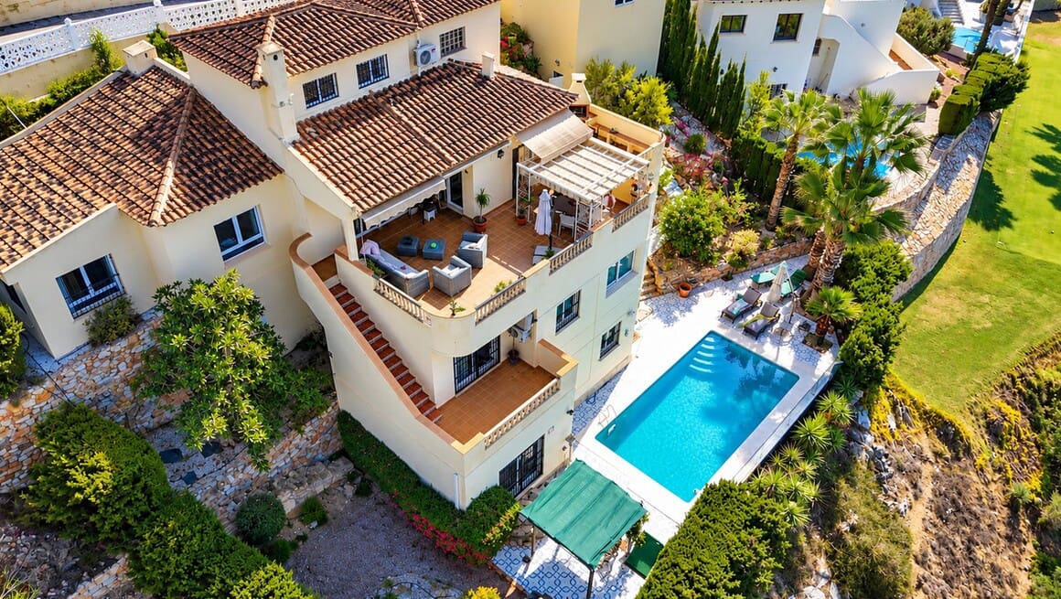 5 Zimmer Villa zu verkaufen in Las Ramblas Golf mit Pool Garage - 635.000 € (Ref: 10172582)