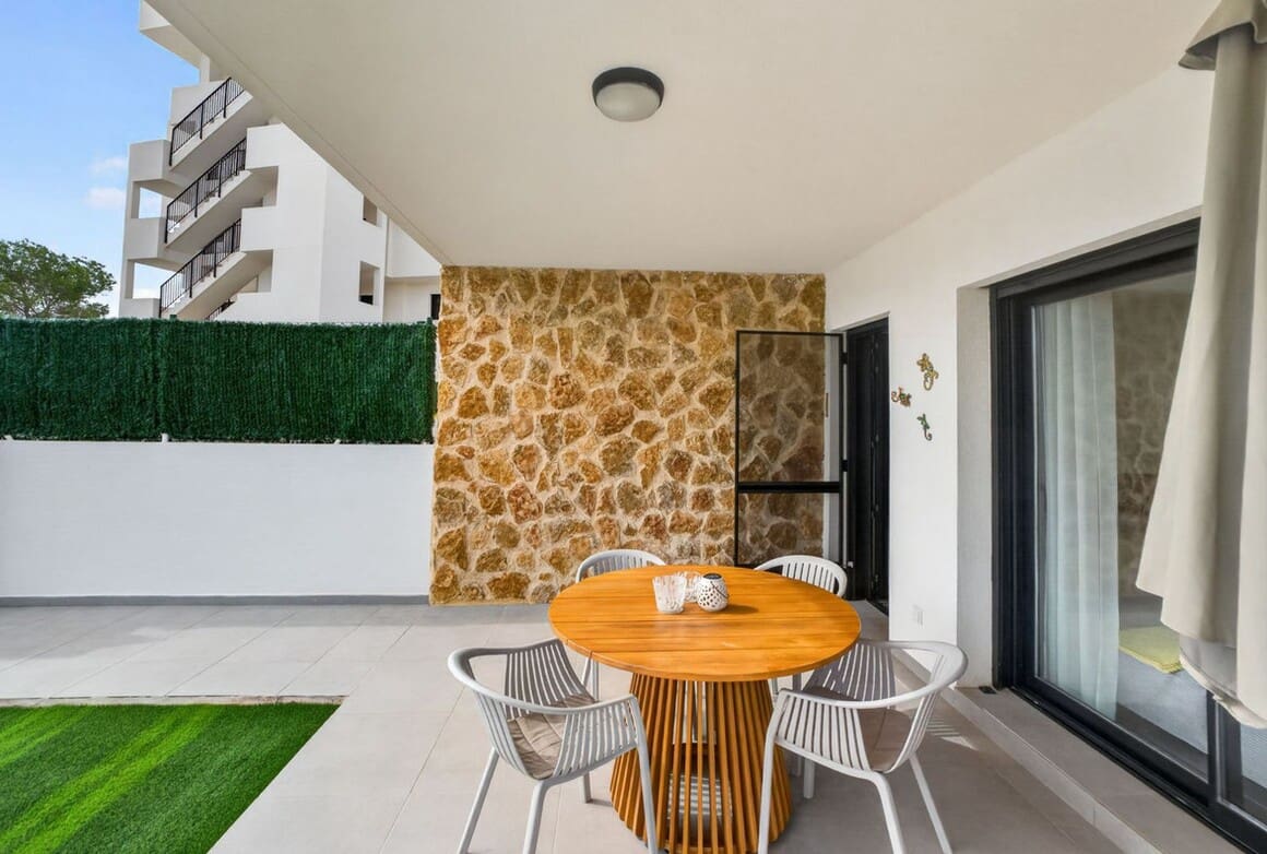 3 sypialnia Apartament na sprzedaż w Orihuela Costa z basenem garażem - 340 000 € (Ref: 10172583)