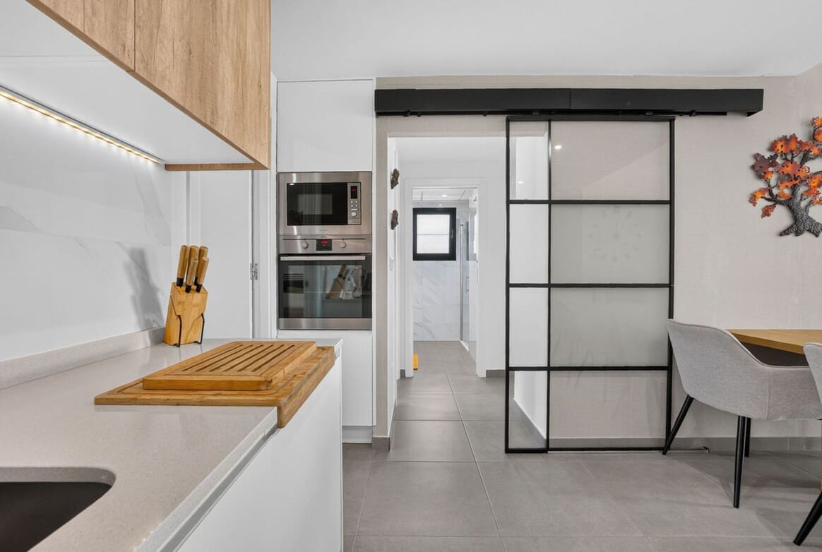 3 sypialnia Apartament na sprzedaż w Orihuela Costa z basenem garażem - 340 000 € (Ref: 10172583)