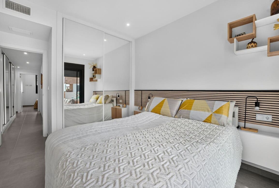 3 sypialnia Apartament na sprzedaż w Orihuela Costa z basenem garażem - 340 000 € (Ref: 10172583)