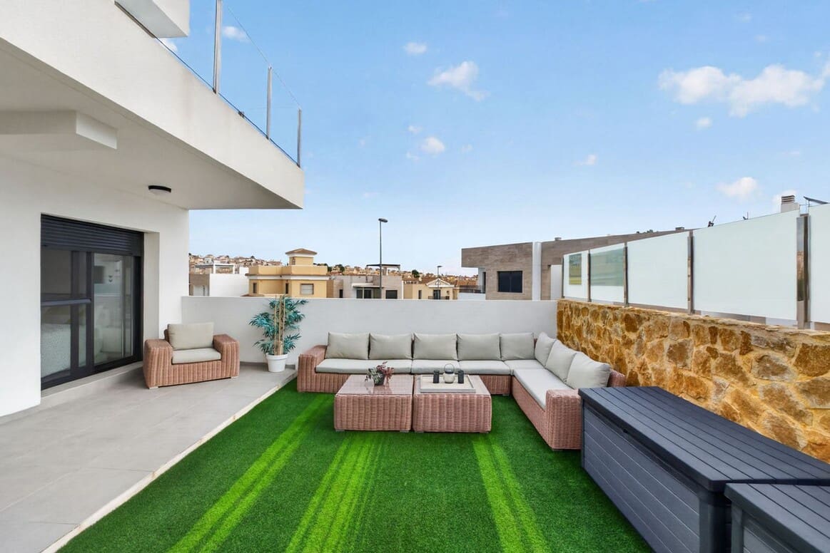3 sypialnia Apartament na sprzedaż w Orihuela Costa z basenem garażem - 340 000 € (Ref: 10172583)