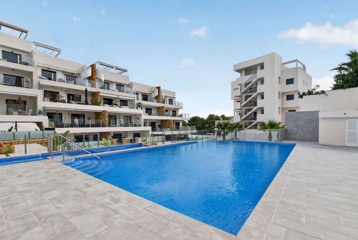 3 sypialnia Apartament na sprzedaż w Orihuela Costa z basenem garażem - 340 000 € (Ref: 10172583)