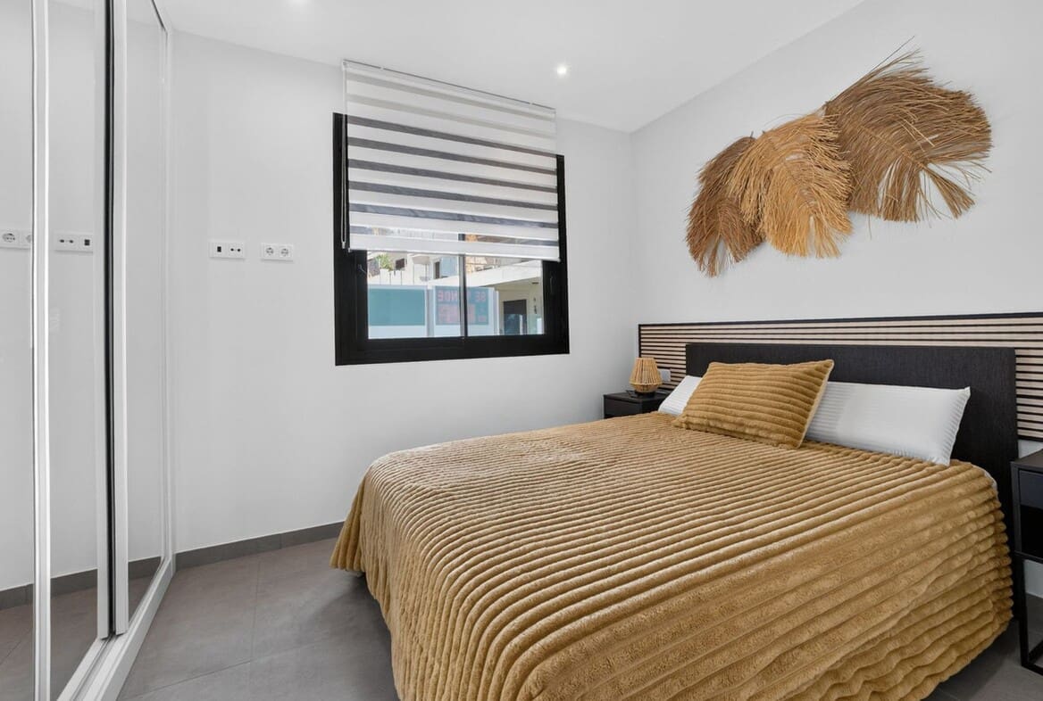 3 sypialnia Apartament na sprzedaż w Orihuela Costa z basenem garażem - 340 000 € (Ref: 10172583)