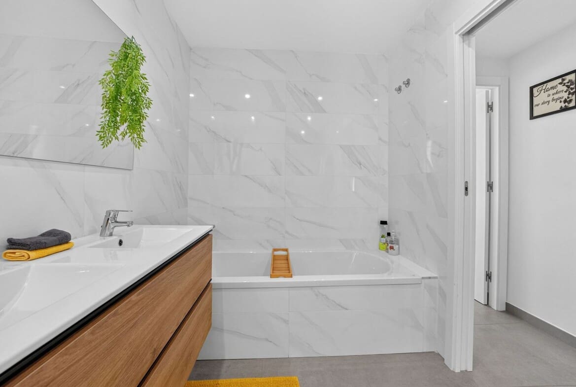 3 sypialnia Apartament na sprzedaż w Orihuela Costa z basenem garażem - 340 000 € (Ref: 10172583)