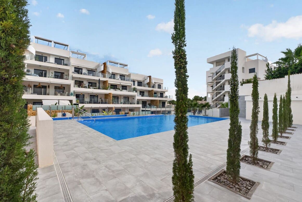 3 sypialnia Apartament na sprzedaż w Orihuela Costa z basenem garażem - 340 000 € (Ref: 10172583)