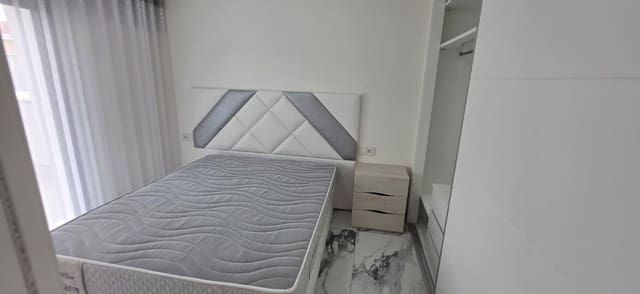 5 soveværelse Villa til salg i Puerto Deportivo, Torrevieja med swimmingpool garage - € 1.400.000 (Ref: 10172584)