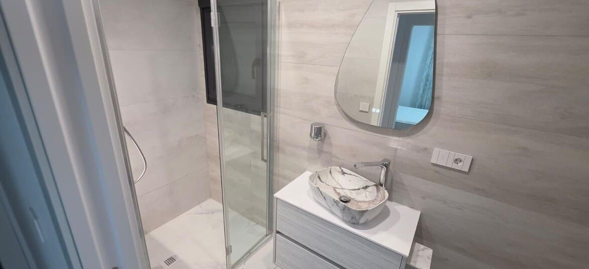 5 soveværelse Villa til salg i Torrevieja med swimmingpool garage - € 1.400.000 (Ref: 10172584)