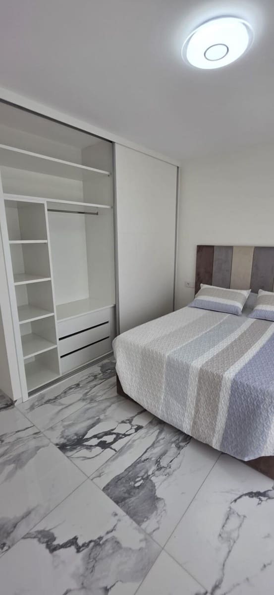 5 soveværelse Villa til salg i Torrevieja med swimmingpool garage - € 1.400.000 (Ref: 10172584)