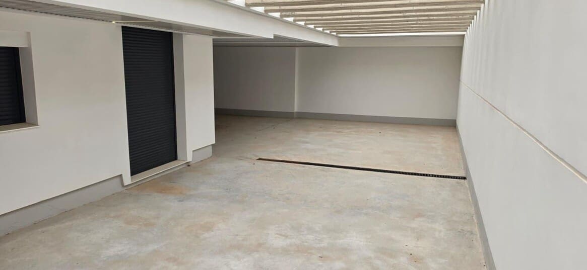 5 soveværelse Villa til salg i Torrevieja med swimmingpool garage - € 1.400.000 (Ref: 10172584)