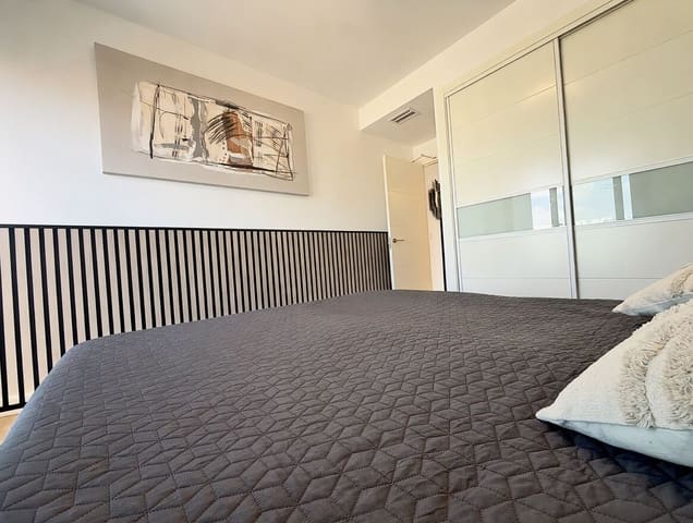 2 soverom Leilighet til salgs i Punta Prima, Orihuela med svømmebasseng - € 509 900 (Ref: 10172585)