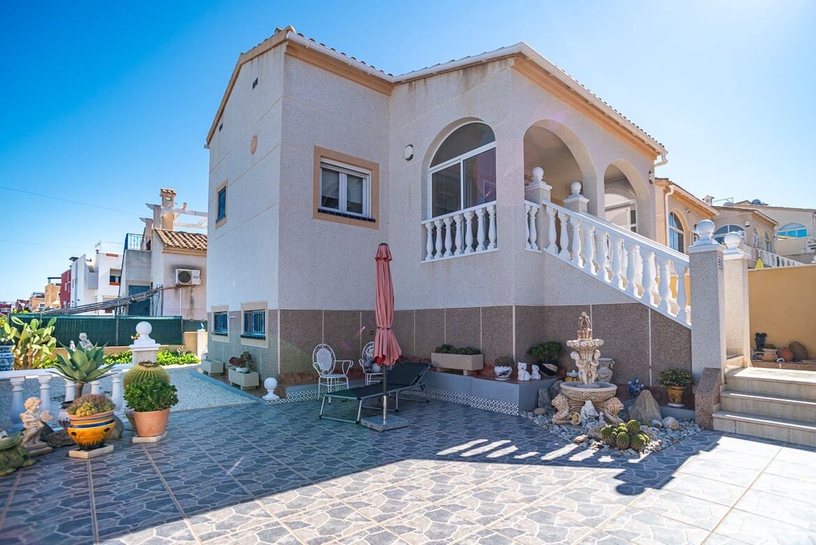 2 Zimmer Villa zu verkaufen in Los Altos mit Pool Garage - 285.000 € (Ref: 10172586)