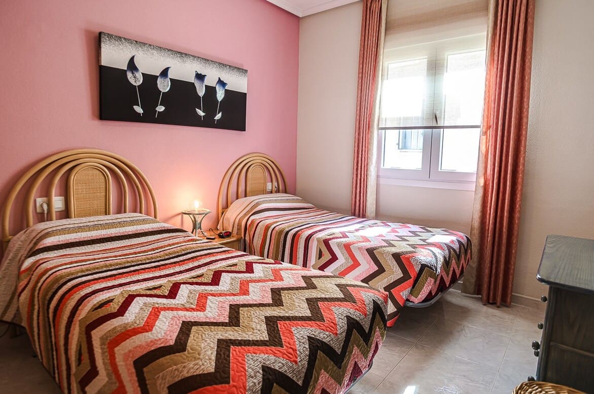 2 Zimmer Villa zu verkaufen in Los Altos mit Pool Garage - 285.000 € (Ref: 10172586)