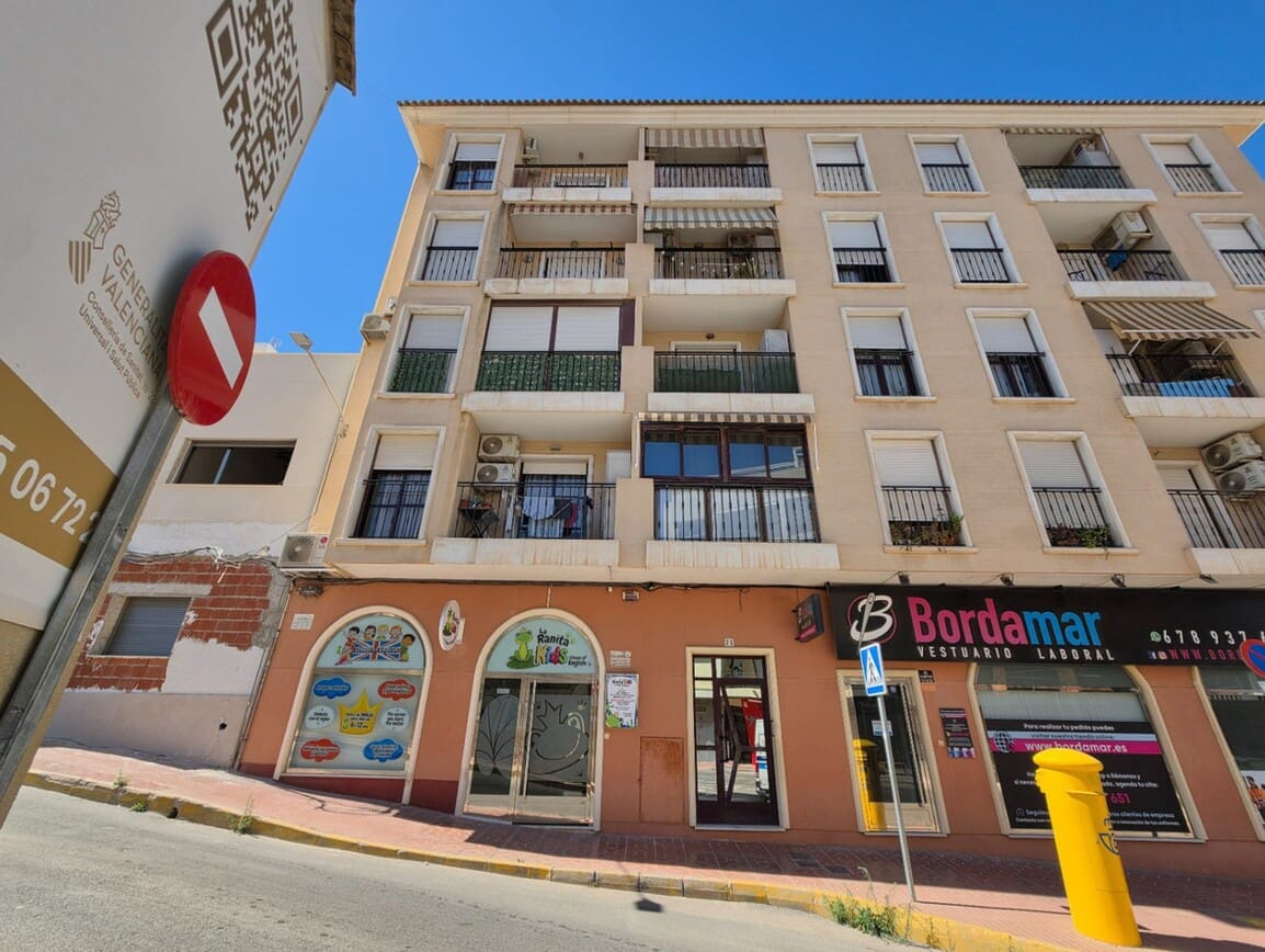 3 quarto Apartamento para venda em Guardamar del Segura com garagem - 225 000 € (Ref: 10172587)