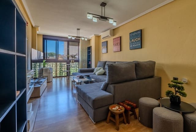 3 quarto Apartamento para venda em Zona Pueblo, Guardamar del Segura com garagem - 225 000 € (Ref: 10172587)