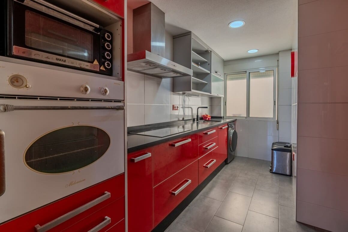 3 quarto Apartamento para venda em Guardamar del Segura com garagem - 225 000 € (Ref: 10172587)