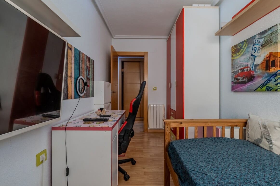 3 quarto Apartamento para venda em Guardamar del Segura com garagem - 225 000 € (Ref: 10172587)