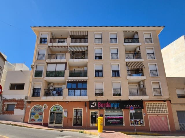 3 slaapkamer Appartement te koop in Zona Pueblo, Guardamar del Segura met garage - € 225.000 (Ref: 10172587)