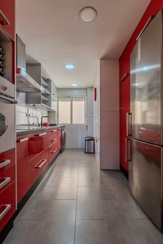 3 slaapkamer Appartement te koop in Zona Pueblo, Guardamar del Segura met garage - € 225.000 (Ref: 10172587)