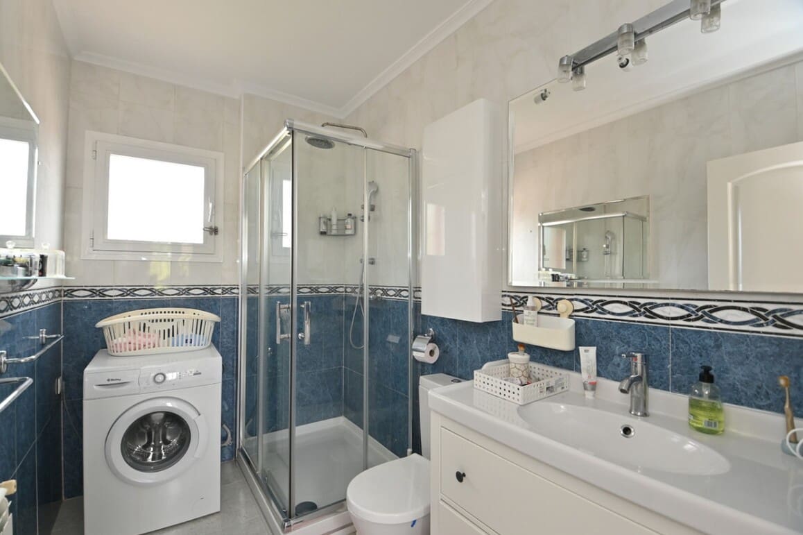 4 sovrum Villa till salu i Orihuela Costa med pool garage - 799 900 € (Ref: 10172588)