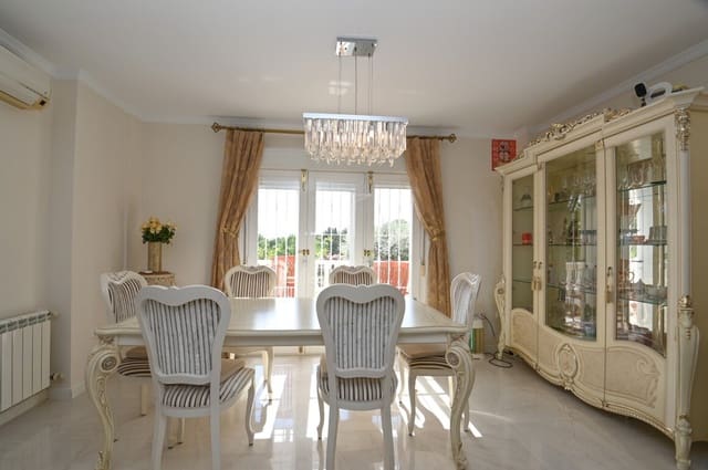 4 soverom Villa til salgs i Orihuela Costa, Orihuela med svømmebasseng garasje - € 799 900 (Ref: 10172588)
