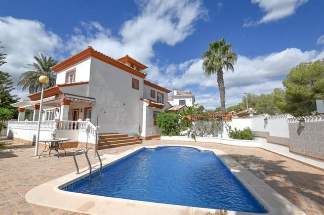 4 soverom Villa til salgs i Orihuela Costa, Orihuela med svømmebasseng garasje - € 799 900 (Ref: 10172588)