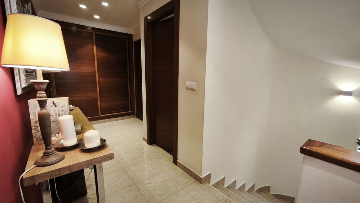 4 Zimmer Villa zu verkaufen in Alicante / Alacant Stadt mit Pool Garage - 950.000 € (Ref: 10172589)