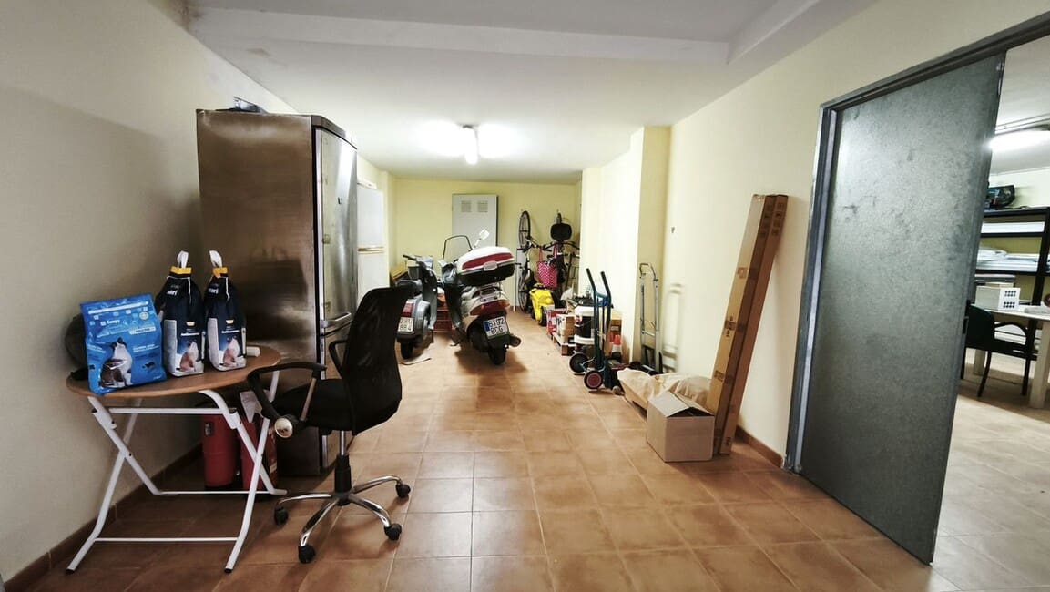 4 Zimmer Villa zu verkaufen in Alicante / Alacant Stadt mit Pool Garage - 950.000 € (Ref: 10172589)