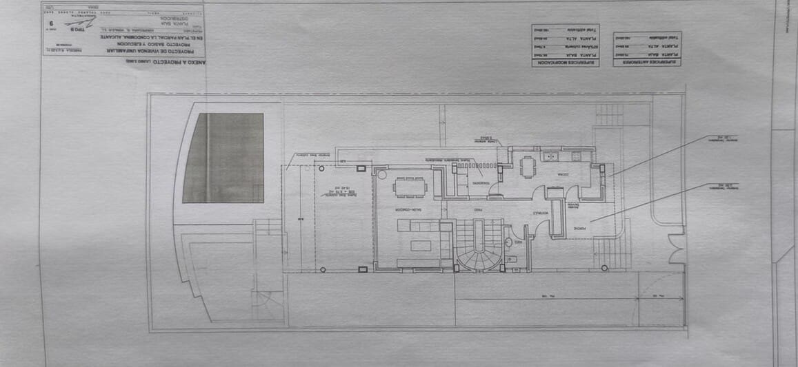 4 Zimmer Villa zu verkaufen in Alicante / Alacant Stadt mit Pool Garage - 950.000 € (Ref: 10172589)