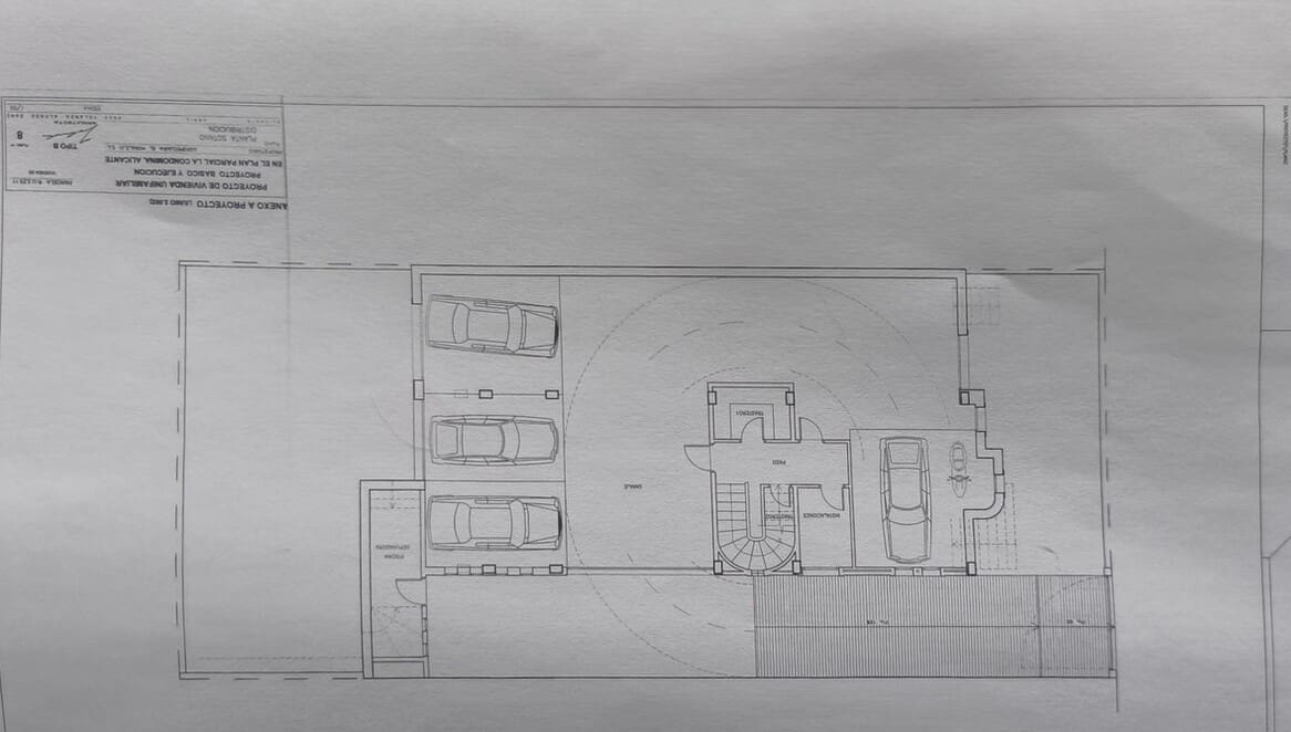 4 Zimmer Villa zu verkaufen in Alicante / Alacant Stadt mit Pool Garage - 950.000 € (Ref: 10172589)