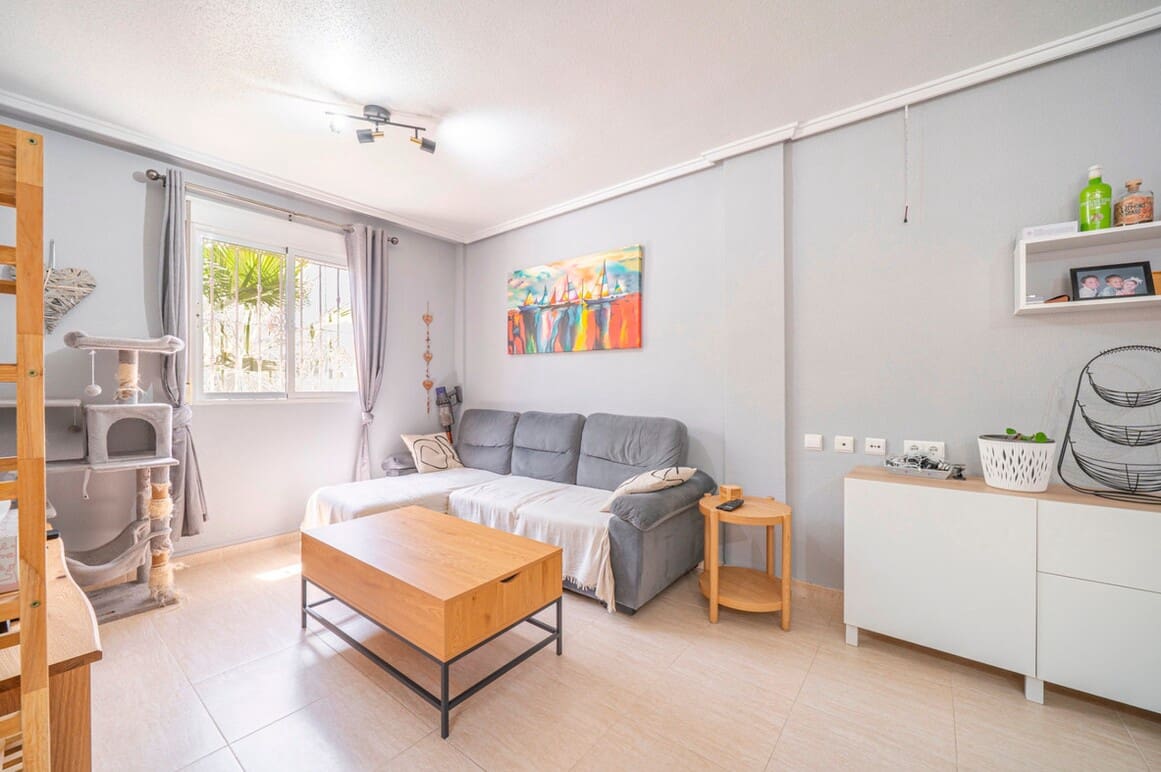 3 soveværelse Villa til salg i Rojales med swimmingpool - € 269.000 (Ref: 10172591)