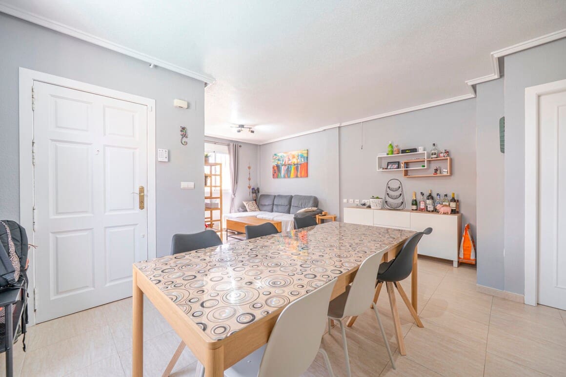 3 soveværelse Villa til salg i Rojales med swimmingpool - € 269.000 (Ref: 10172591)