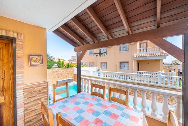 3 soveværelse Villa til salg i Ciudad Quesada, Rojales med swimmingpool - € 269.000 (Ref: 10172591)