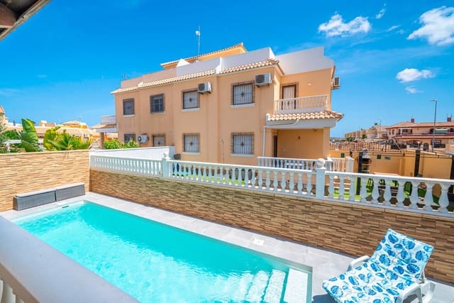 3 soveværelse Villa til salg i Ciudad Quesada, Rojales med swimmingpool - € 269.000 (Ref: 10172591)
