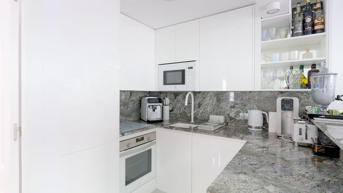 4 soverom Hus til salgs i Orihuela Costa med svømmebasseng garasje - € 589 000 (Ref: 10172592)