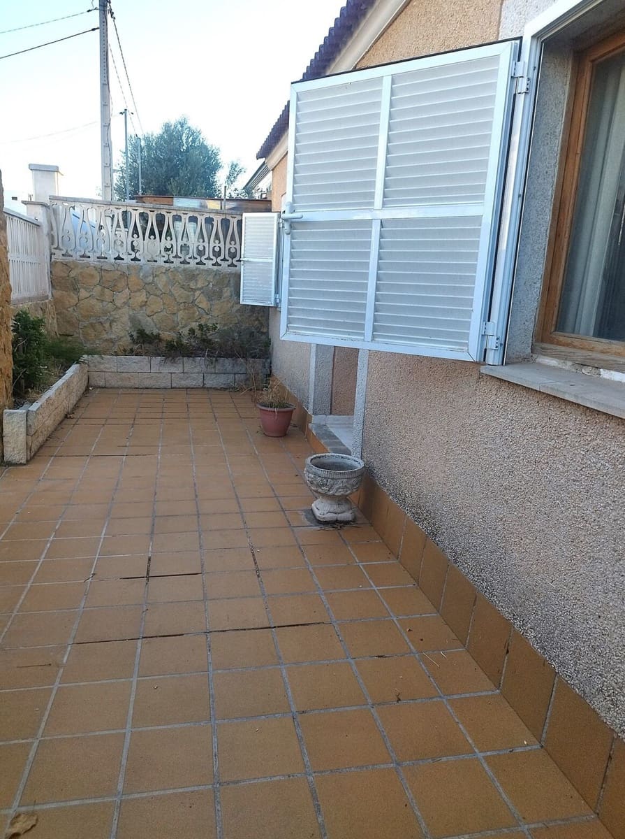 5 soverom Villa til salgs i Marratxi - € 550 000 (Ref: 10172594)