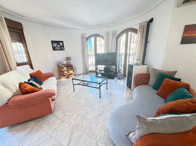 Chalet de 4 habitaciones en Algorfa en venta con piscina - 449.955 € (Ref: 10172595)