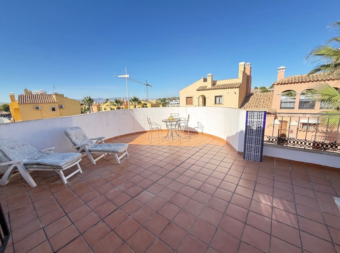 Chalet de 4 habitaciones en Algorfa en venta con piscina - 449.955 € (Ref: 10172595)