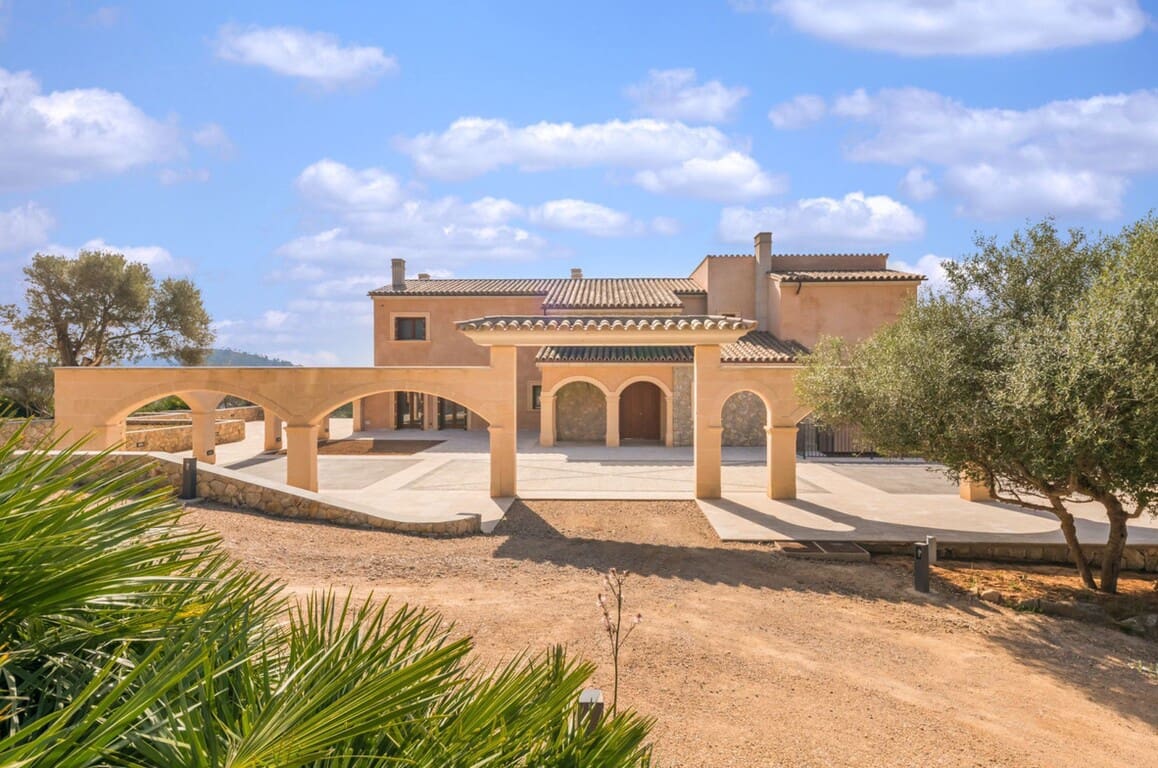 5 slaapkamer Finca/Landhuis te koop in Andratx met zwembad garage - € 16.800.000 (Ref: 10172597)
