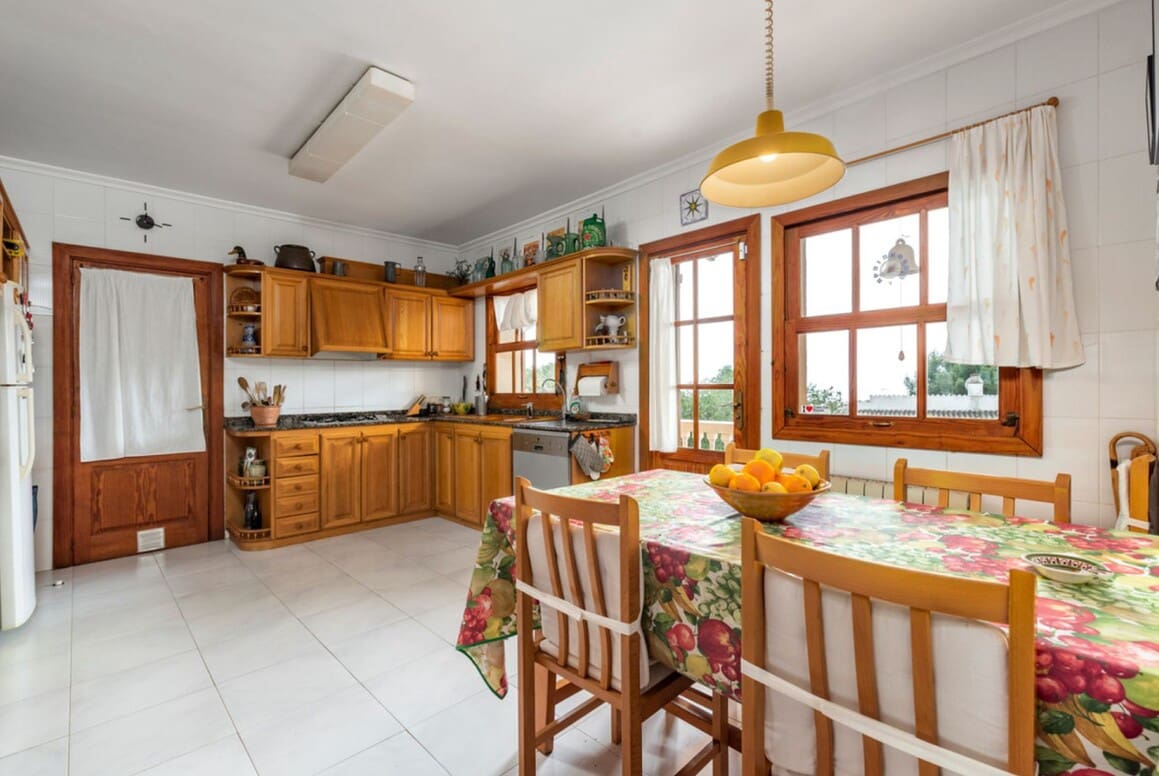 Chalet de 4 habitaciones en Calvià en venta con piscina garaje - 3.800.000 € (Ref: 10172598)