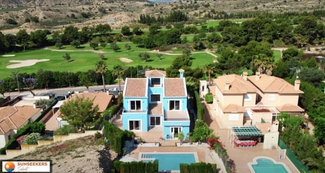 Chalet de 6 habitaciones en Monforte del Cid en venta con piscina garaje - 750.000 € (Ref: 10172600)