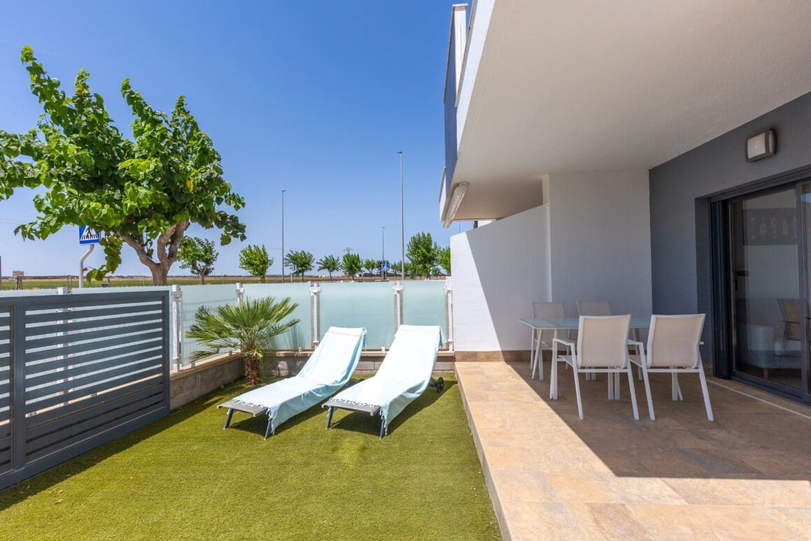 2 soveværelse Lejlighed til salg i Pilar de la Horadada med swimmingpool garage - € 195.000 (Ref: 10172601)
