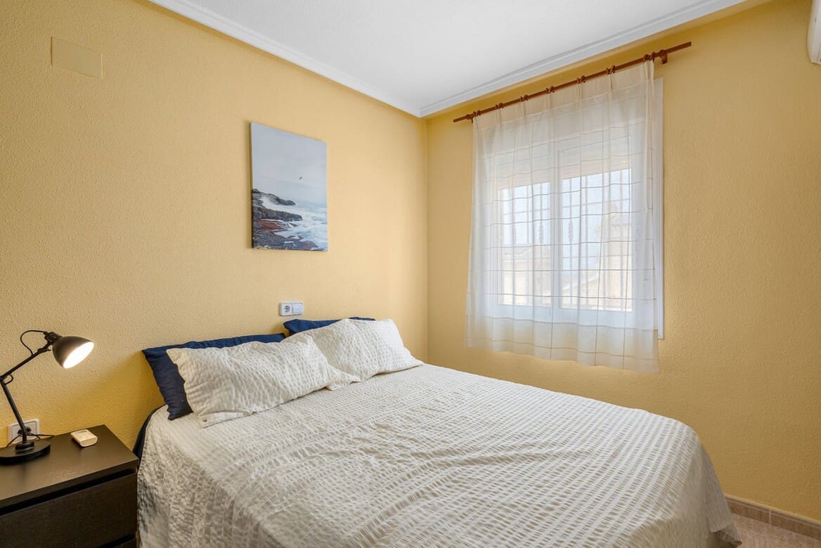 3 sypialnia Willa na sprzedaż w Santa Pola z basenem garażem - 479 000 € (Ref: 10172602)