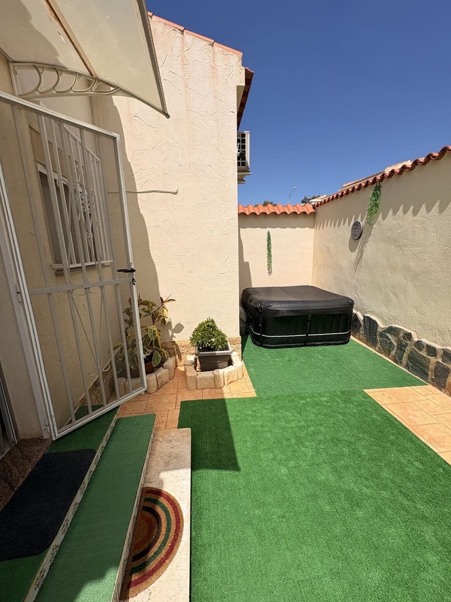 3 soverom Villa til salgs i San Fulgencio med garasje - € 295 000 (Ref: 10172603)