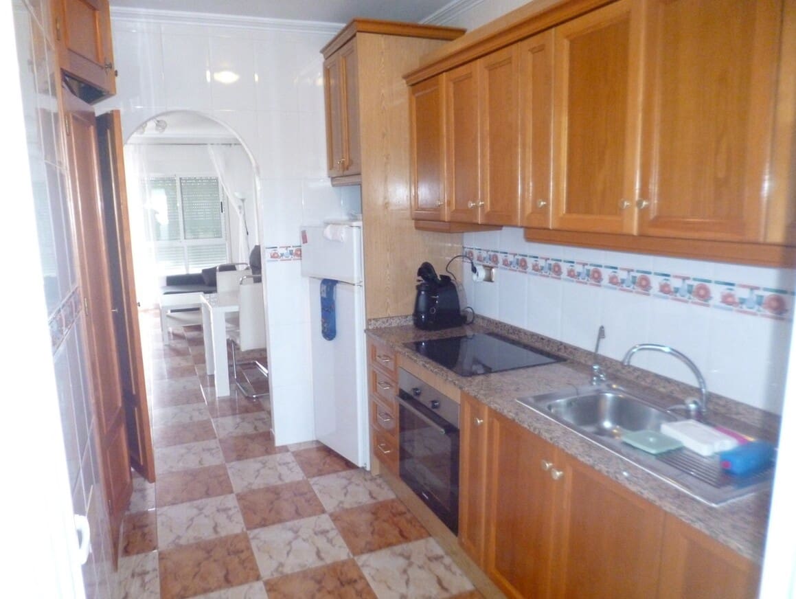 2 soverom Leilighet til salgs i Cabo Roig med svømmebasseng - € 165 000 (Ref: 10172604)