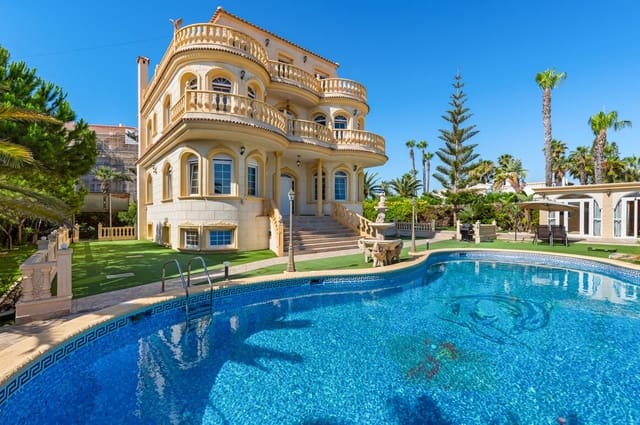 6 sypialnia Willa na sprzedaż w Playa Flamenca, Orihuela z basenem garażem - 2 095 000 € (Ref: 10172605)