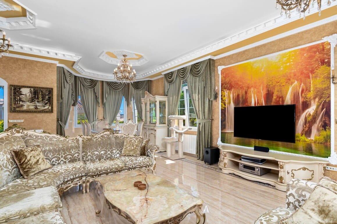 6 sypialnia Willa na sprzedaż w Playa Flamenca z basenem garażem - 2 095 000 € (Ref: 10172605)