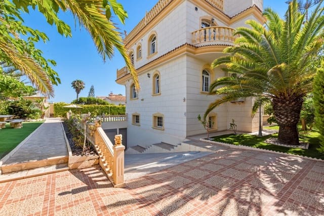 6 sypialnia Willa na sprzedaż w Playa Flamenca, Orihuela z basenem garażem - 2 095 000 € (Ref: 10172605)