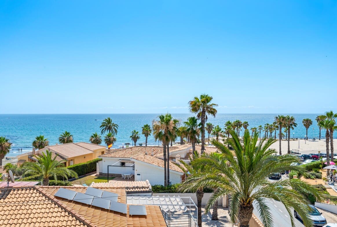 6 sypialnia Willa na sprzedaż w Playa Flamenca z basenem garażem - 2 095 000 € (Ref: 10172605)